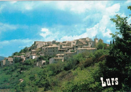 04 - Alpes De Haute Provence - Le Village De LURS - Otros & Sin Clasificación