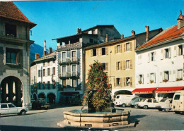 74 - Haute Savoie -  THONES - Place Du Lieutenant Pierre Bastian - Thônes