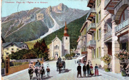 74   -  Haute Savoie - CHAMONIX   - Place De L église Et Le Brevent - Chamonix-Mont-Blanc