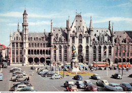 Belgique / Brugge - Automobiles - Autocars - Grote Markt. CPSM GF - Brugge