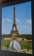 Paris - La Tour Eiffel Et Les Fontaines De Chaillot - LYNA PARIS, Paris - Eiffelturm