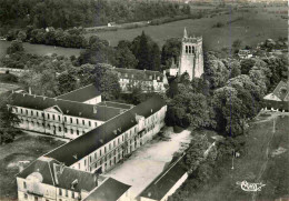 27 - Le Bec Hellouin - L'Abbaye - Vue Aérienne - Mention Photographie Véritable - Carte Dentelée - CPSM Grand Format - C - Autres & Non Classés