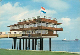 Pays-Bas - Nederland - Delfzijl - Het Eemshotel - CPM - Voir Scans Recto-Verso - Delfzijl