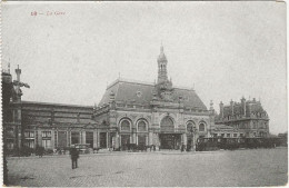 CPA Valenciennes - La Gare, Bahnhof, Non Circulé - Valenciennes