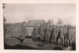 Foto Deutsche Soldaten Bei Beerdigung In Sminy - Russland - 2. WK - 8*5cm (69447) - Guerre, Militaire