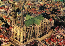 28 - Chartres - Cathédrale Notre Dame - Vue Aérienne - CPM - Carte Neuve - Voir Scans Recto-Verso - Chartres