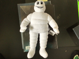 Peluche Publicitaire Michelin ,Bibendum 35 Cm - Cuddly Toys