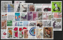 ALLEMAGNE REPUBLIQUE FEDERALE - ANNEE 1982 - 35 VALEURS - OBLITERES - TOUS DIFFERENTS - Used Stamps