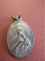 Médaille Religieuse Ancienne / Coeur Du Christ/ Vierge à L'Enfant / Début XXéme        MDR48 - Godsdienst & Esoterisme