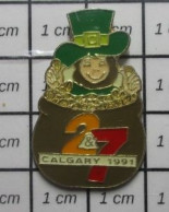811B Pin's Pins / Beau Et Rare /  JEUX / LOTERIE LUTIN IRLANDAIS DANS UN CHAUDRON DE PIECES D'OR CALGARY 1991 - Jeux