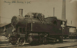 Hongrie - Ungarischen Staatsbahn Lokomotive Serie 375 - Petite écorchure Coin Sup. Droit - Trains