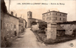Soucieu-en-Jarrest Canton Mornant Entrée Du Bourg Rhône 69510 N°1882 Dos Vert Cpa Ecrite Au Dos En B.Etat - Autres & Non Classés