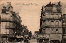 N°2934 W -cpa Troyes -entrée De La Rue Thiers- - Troyes