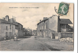 CPA 86 Couhé Vérac Vue De La Rue De La Foire De Mai - Other & Unclassified