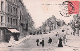 Dieppe - La Rue Gambetta  -  CPA °J - Dieppe