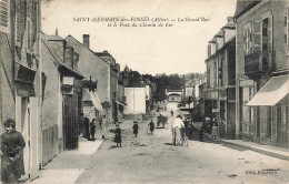 CPA Saint Germain Des Fossés-La Grand'rue-RARE    L2924 - Sonstige & Ohne Zuordnung