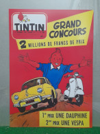 TINTIN DAUPHINE RENAULT ET VESPA SCOOTER - AFFICHE POSTER - Other & Unclassified
