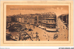 ACFP6-13-0558 - MARSEILLE - Le Quai Du Port Et Rue De La Republique  - Joliette, Havenzone