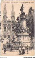 ACFP4-13-0302 - MARSEILLE - L'eglise St Vincent De Paul Et Le Monument Des Mobiles  - Monumenten