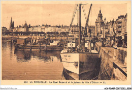 ACVP3-17-0256 - LA ROCHELLE - Le Quai Duperré Et Le Bateau De L'ile D'oléron - La Rochelle