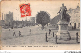 ACVP3-17-0238 - LA ROCHELLE - Statue De L'amiral Duperré Et Le Cours Des Dames - La Rochelle