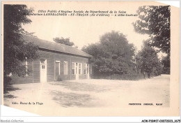 ACWP10-17-0844 - SAINT TROJAN LES BAINS - L'allée Centrale - Ile D'Oléron