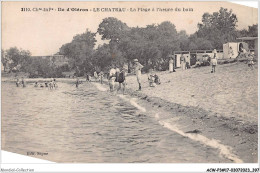ACWP3-17-0201 - ILE D'OLERON - Le Chateau - La Plage à L'heure Du Bain - Ile D'Oléron