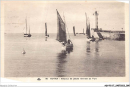 ADVP2-17-0139 - ROYAN - Bateaux De Pêche Rentrant Au Port  - Royan