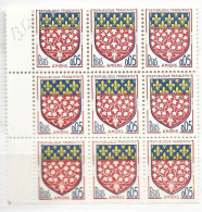 FRANCE N°1352 0.05 JAUNE BLANC ROUGE ET BLEU BLASON D'AMIENS DIVERSES VARIETES BLOC DE 9 NEUF SANS CHARNIERE - Unused Stamps