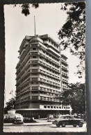 Un Building à Léopoldville, Lib Desclée, N° 1803 - Kinshasa - Leopoldville