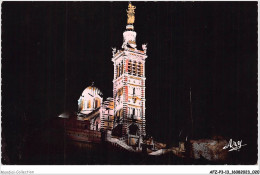 AFZP3-13-0184 - MARSEILLE - Effet De Nuit  Sur La Basilique De Notre-dame De La Garde - Notre-Dame De La Garde, Lift En De Heilige Maagd