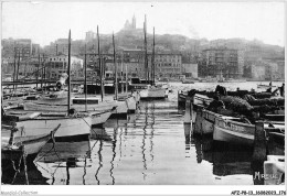 AFZP8-13-0676 - MARSEILLE - Le Vieux Port Et Notre-dame De La Garde - Vecchio Porto (Vieux-Port), Saint Victor, Le Panier