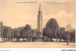 AIBP4-17-0421 - SAINT-PIERRE-D'OLERON - La Place Du Marché Et La Lanterne Des Morts  - Saint-Pierre-d'Oleron