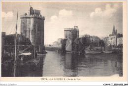AIBP4-17-0396 - LA ROCHELLE - Sortie Du Port  - La Rochelle
