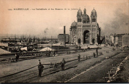 N°2945 W -cpa Marseille -la Cathédrale Et Les Bassins De La Joliette- - Joliette, Zona Portuaria