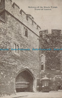 R003577 Gateway Of The Bloody Tower. Tower Of London. Gale And Polden - Autres & Non Classés