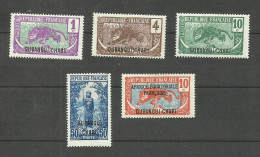 OUBANGUI N°25, 27, 29, 37, 63 Neufs Avec Charnière* Cote 8.10€ - Unused Stamps