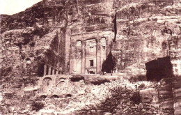 Jordanie -  PETRA - The Urn Temple - Giordania