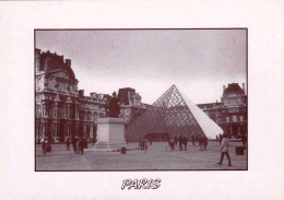 75 - PARIS -  Le Musée Du Louvre Et La Pyramide De Verre - Cours Napoleon - Louvre
