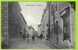 86 - USSON-DU-POITOU +++ Grand'rue +++ - Other & Unclassified