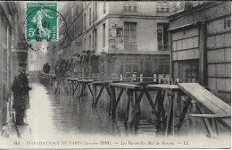 PARIS Crue De Janvier 1910. Les Passerelles Rue De Beaune - Inondations De 1910