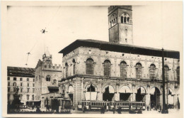 Bologna - Palazzo Podesta - Bologna