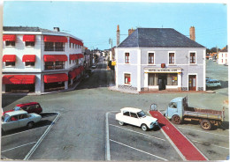 Carte Postale : 85 : CHALLANS : Place Aristide Briand, "Hotel Du Cheval D'Or", Timbre En 1972 - Challans
