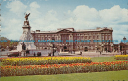 R004142 Buckingham Palace. London. 1959 - Autres & Non Classés
