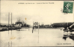 CPA Auxerre Yonne, Die Flut Von 1910, Avenue Du Pont De La Tournelle - Autres & Non Classés