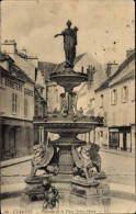 CPA Etampes Essonne, Fontaine De La Place Notre Dame - Other & Unclassified