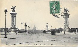 CPA Paris Le Pont Alexandre - Les Pylônes - Arrondissement: 08