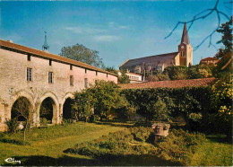 86 - Charroux - Ancienne Abbaye St-Sauveur Fondée En 785 Par Charlemagne - A L'arrière-plan L'église - CPM - Carte Neuve - Charroux