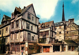 76 - Rouen - La Place Barthelemy (Voie Piétonne) Et Ses Vieilles Maisons - Maisons à Pans De Bois - Carte Neuve - CPM -  - Rouen
