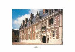 41 - Blois - L'entrée Du Château: L'aile Louis XII Avec Sa Porte Surmontée Du Porc-épic Et De La Statue équestre Du Roi  - Blois